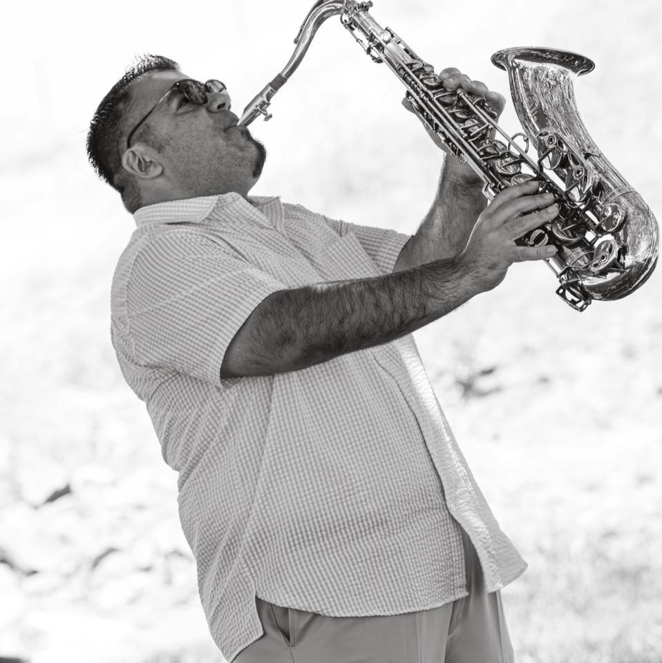 Mike Mendoza